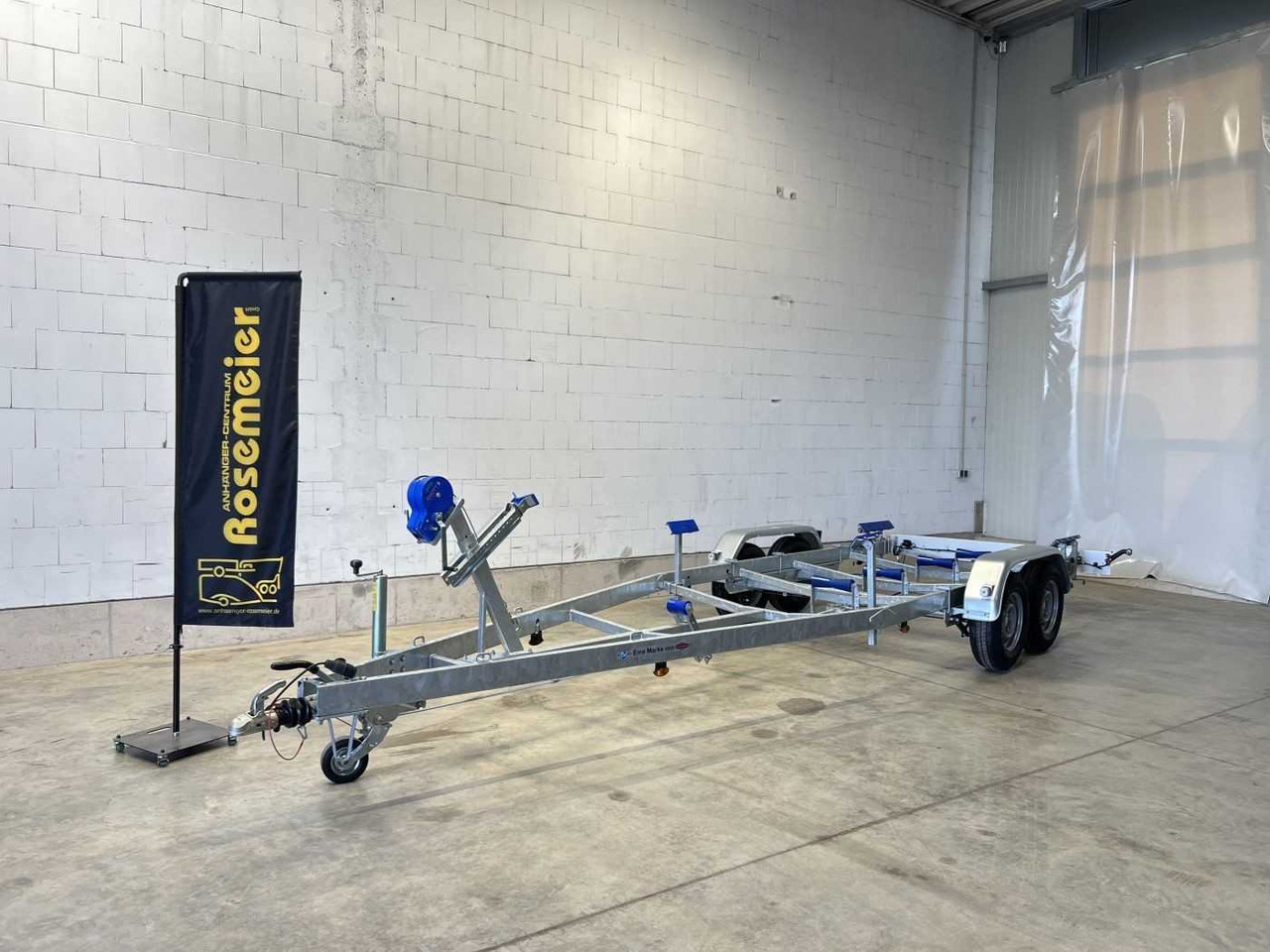 TPV BA2700-L 100 Bootsanhänger - مقطورة القارب: صورة 1 TPV BA2700-L 100 Bootsanhänger - مقطورة القارب: صورة 1