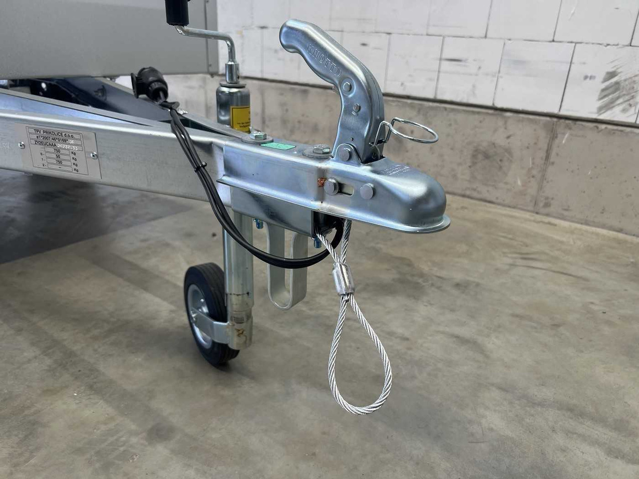 جديدة مقطورة سيارة TPV KT-EU3 Deckelanhänger: صورة 11 جديدة مقطورة سيارة TPV KT-EU3 Deckelanhänger: صورة 11