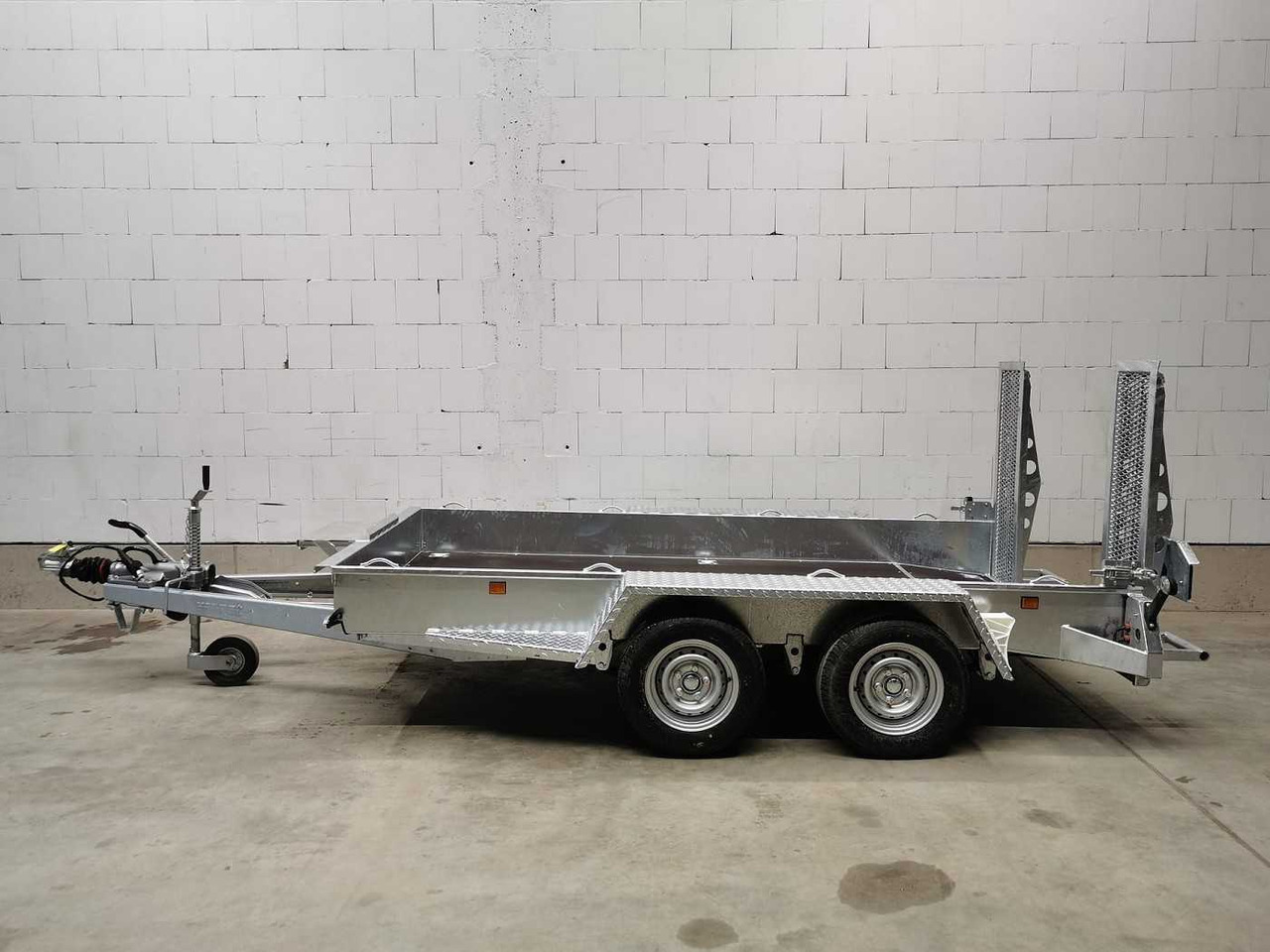 VARIANT 3516 B3 Maschinentransporter - مقطورة لنقل المعدات: صورة 4 VARIANT 3516 B3 Maschinentransporter - مقطورة لنقل المعدات: صورة 4