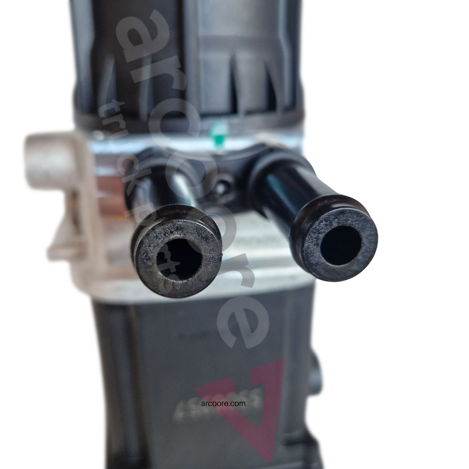 DAF 5506957 - خزان AdBlue (محلول من اليوريا والماء): صورة 2 DAF 5506957 - خزان AdBlue (محلول من اليوريا والماء): صورة 2