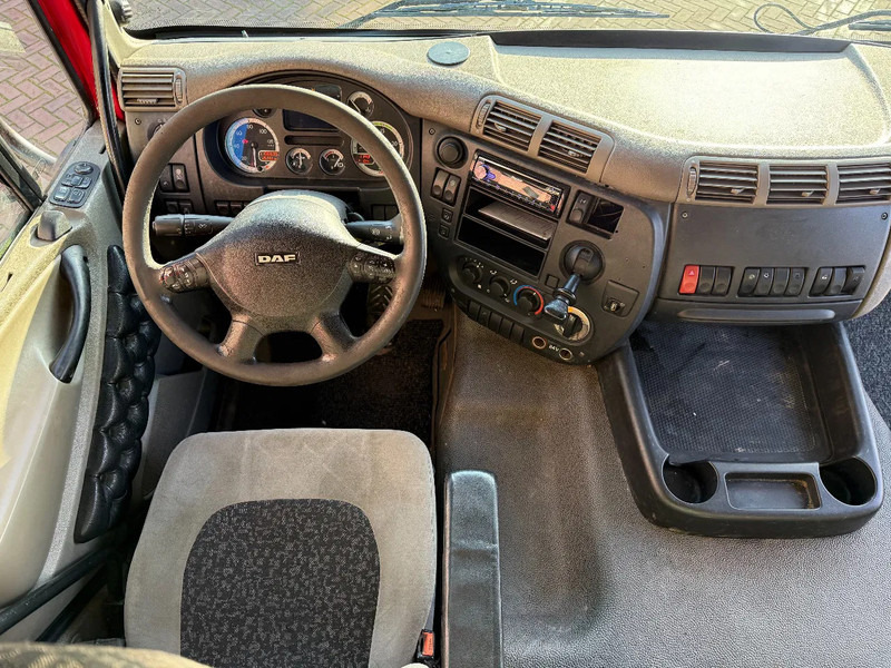 DAF CF 75 CF75-250 4X2 SPACECAB/RENOVA/STEEL/AIR/AIRCO/HOLLAND TRUCK - شاحنات الحاويات / جسم علوي قابل للتغيير شاحنة: صورة 3 DAF CF 75 CF75-250 4X2 SPACECAB/RENOVA/STEEL/AIR/AIRCO/HOLLAND TRUCK - شاحنات الحاويات / جسم علوي قابل للتغيير شاحنة: صورة 3