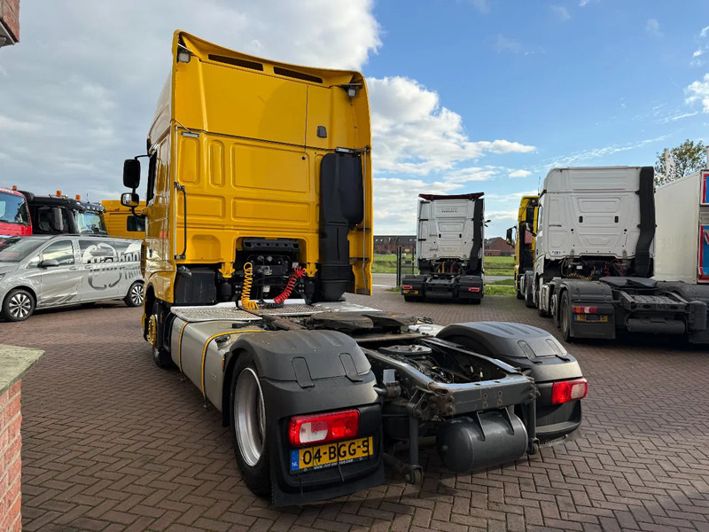 DAF XF 460 XF460 4X2 SSC / lowdeck / Holland Truck - وحدة جر: صورة 4 DAF XF 460 XF460 4X2 SSC / lowdeck / Holland Truck - وحدة جر: صورة 4