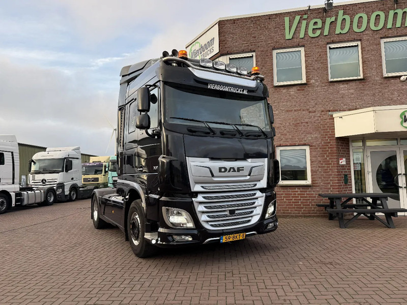 DAF XF 480 XF480 4X2 / Hydrauliek / acc / 9 tons vooras / schuifschotel - وحدة جر: صورة 1 DAF XF 480 XF480 4X2 / Hydrauliek / acc / 9 tons vooras / schuifschotel - وحدة جر: صورة 1