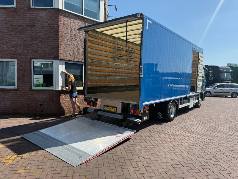 MAN TGL TGL 12.190 BL Koffer mit Ladebordwand Top Zustand !!!!!!!! - شاحنة مقفلة: صورة 3 MAN TGL TGL 12.190 BL Koffer mit Ladebordwand Top Zustand !!!!!!!! - شاحنة مقفلة: صورة 3