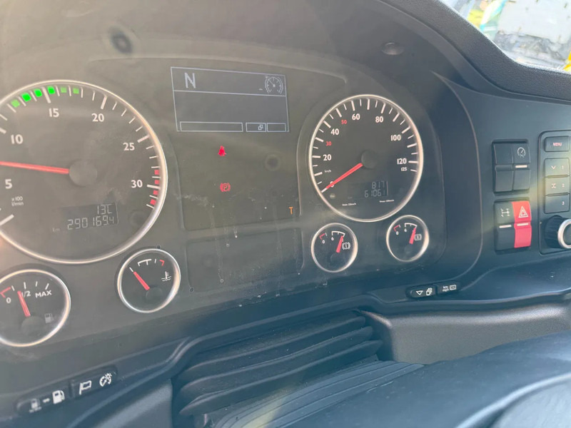MAN TGL TGL 8.180 Euro6 Bakwagen met laadklep / Werkplaats / Vangmuil / Licht en lucht - شاحنة مقفلة: صورة 4 MAN TGL TGL 8.180 Euro6 Bakwagen met laadklep / Werkplaats / Vangmuil / Licht en lucht - شاحنة مقفلة: صورة 4