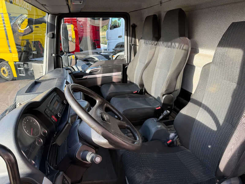 MAN TGL TGL 8.180 Euro6 Bakwagen met laadklep / Werkplaats / Vangmuil / Licht en lucht - شاحنة مقفلة: صورة 3 MAN TGL TGL 8.180 Euro6 Bakwagen met laadklep / Werkplaats / Vangmuil / Licht en lucht - شاحنة مقفلة: صورة 3