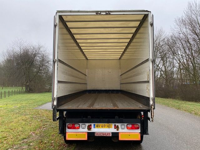 MAN TGS 18.320 TGS 18.320 BAKWAGEN MET LAADKLEP COMPLEET MET 2-ASSIGE AANHANGWAGEN - شاحنة مقفلة: صورة 4 MAN TGS 18.320 TGS 18.320 BAKWAGEN MET LAADKLEP COMPLEET MET 2-ASSIGE AANHANGWAGEN - شاحنة مقفلة: صورة 4