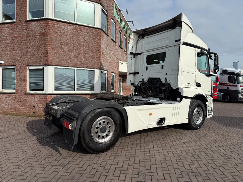 Mercedes-Benz Actros 1846LS STREAMSPACE 4X2 TREKKER EURO6 HOLLAND TRUCK VIN: 10233406 - وحدة جر: صورة 4 Mercedes-Benz Actros 1846LS STREAMSPACE 4X2 TREKKER EURO6 HOLLAND TRUCK VIN: 10233406 - وحدة جر: صورة 4