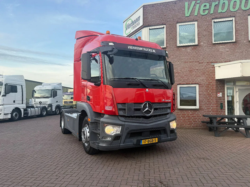 Mercedes-Benz Actros Actros 1836LS Streamspace / ONLY 740.643km / Holland Truck - وحدة جر: صورة 1 Mercedes-Benz Actros Actros 1836LS Streamspace / ONLY 740.643km / Holland Truck - وحدة جر: صورة 1