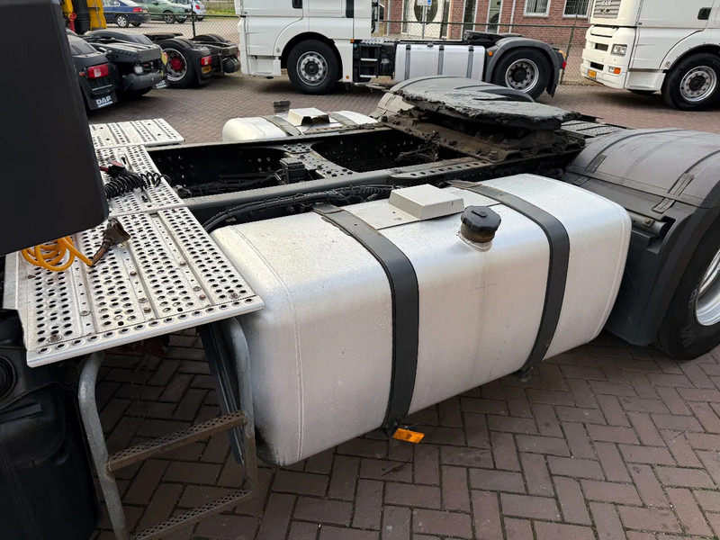 Mercedes-Benz Actros Actros 1842LS 4X2 / engine and gearbox 100% good - وحدة جر: صورة 5 Mercedes-Benz Actros Actros 1842LS 4X2 / engine and gearbox 100% good - وحدة جر: صورة 5