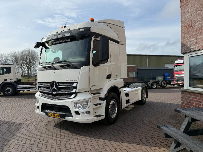 Mercedes-Benz Actros Actros 1846LS 4X2 Streamspace Holland Truck - وحدة جر: صورة 2 Mercedes-Benz Actros Actros 1846LS 4X2 Streamspace Holland Truck - وحدة جر: صورة 2