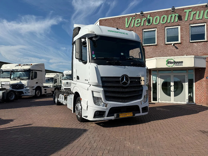Mercedes-Benz Actros Actros 2542LL 6X2 BDF / ACC / AHK/ TUV 8-2026 / NL TRUCK - شاحنات الحاويات / جسم علوي قابل للتغيير شاحنة: صورة 1 Mercedes-Benz Actros Actros 2542LL 6X2 BDF / ACC / AHK/ TUV 8-2026 / NL TRUCK - شاحنات الحاويات / جسم علوي قابل للتغيير شاحنة: صورة 1