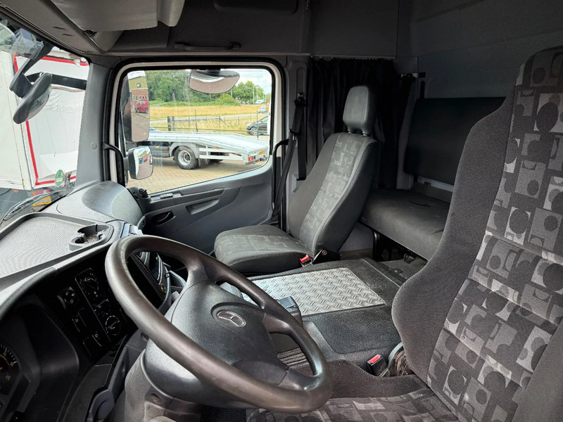 Mercedes-Benz Axor 1829 Axor 1829L BDF Mit Wechselkoffer+LBW Top NL Truck - شاحنة مقفلة: صورة 3 Mercedes-Benz Axor 1829 Axor 1829L BDF Mit Wechselkoffer+LBW Top NL Truck - شاحنة مقفلة: صورة 3