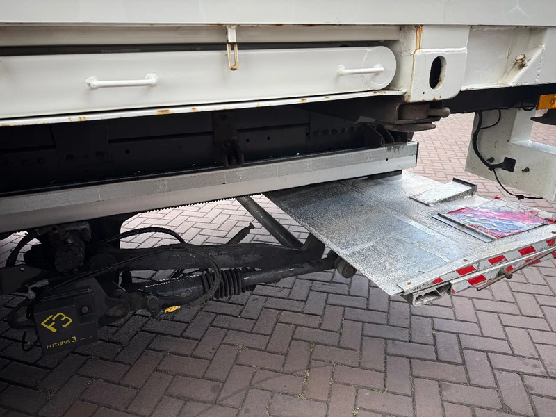 Mercedes-Benz Axor 1829 Axor 1829L BDF Mit Wechselkoffer+LBW Top NL Truck - شاحنة مقفلة: صورة 5 Mercedes-Benz Axor 1829 Axor 1829L BDF Mit Wechselkoffer+LBW Top NL Truck - شاحنة مقفلة: صورة 5