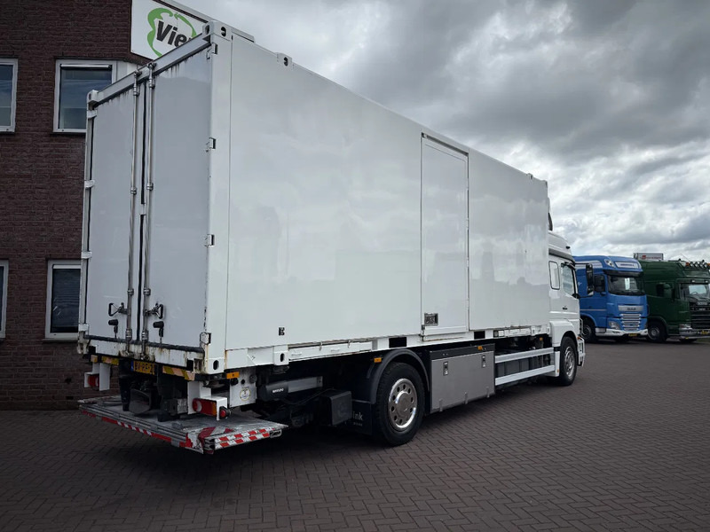 Mercedes-Benz Axor 1829 Axor 1829L BDF Mit Wechselkoffer+LBW Top NL Truck - شاحنة مقفلة: صورة 4 Mercedes-Benz Axor 1829 Axor 1829L BDF Mit Wechselkoffer+LBW Top NL Truck - شاحنة مقفلة: صورة 4