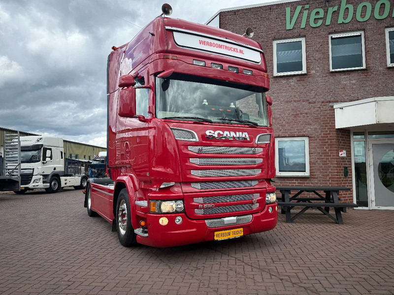 Scania R520 V8 4x2 STREAMLINE EURO6 RETARDER STANDAIRCO SPECIAL INTERIEUR HYDRAULICS SUPER CONDITION!!! - وحدة جر: صورة 1 Scania R520 V8 4x2 STREAMLINE EURO6 RETARDER STANDAIRCO SPECIAL INTERIEUR HYDRAULICS SUPER CONDITION!!! - وحدة جر: صورة 1