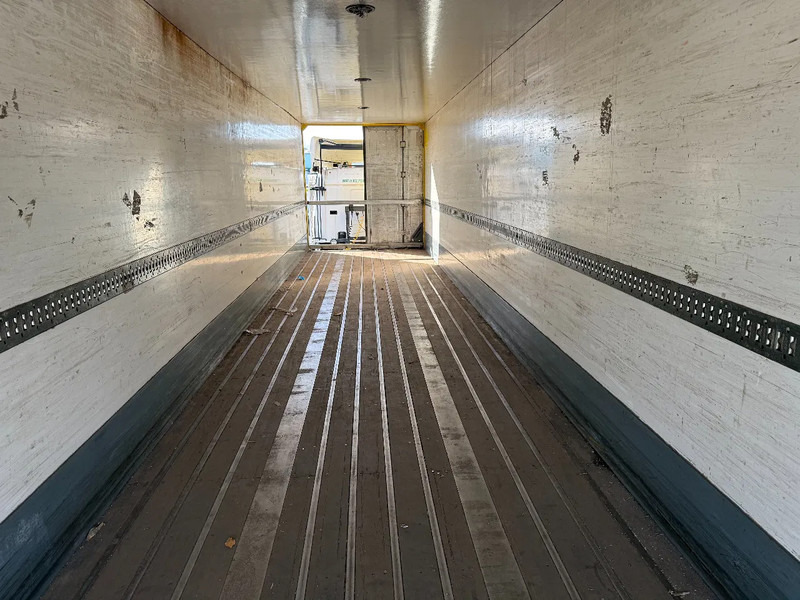 Tracon TRAILERS 3-Assige kasten oplegger met 3 tons klep / 2-assen gestuurd / APK 7-2026 - نصف مقطورة صندوق مغلق: صورة 3 Tracon TRAILERS 3-Assige kasten oplegger met 3 tons klep / 2-assen gestuurd / APK 7-2026 - نصف مقطورة صندوق مغلق: صورة 3