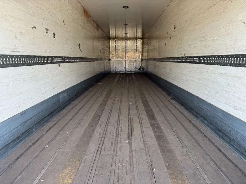 Tracon TRAILERS 3-Assige kasten oplegger met 3 tons klep / 2-assen gestuurd / APK 7-2026 - نصف مقطورة صندوق مغلق: صورة 4 Tracon TRAILERS 3-Assige kasten oplegger met 3 tons klep / 2-assen gestuurd / APK 7-2026 - نصف مقطورة صندوق مغلق: صورة 4