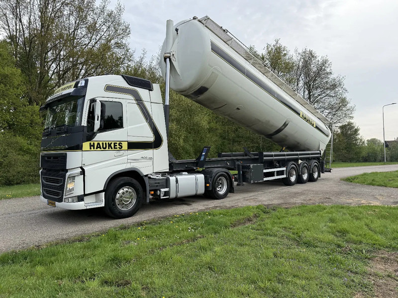 Volvo FH 420 4X2 MIT KASSBOHRER KIPPSILO SUPER ZUSTAND!!! - وحدة جر: صورة 1 Volvo FH 420 4X2 MIT KASSBOHRER KIPPSILO SUPER ZUSTAND!!! - وحدة جر: صورة 1