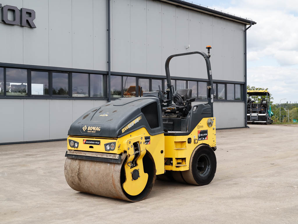 BOMAG BW 138 AC-5 - مدحلة المختلطة: صورة 2 BOMAG BW 138 AC-5 - مدحلة المختلطة: صورة 2
