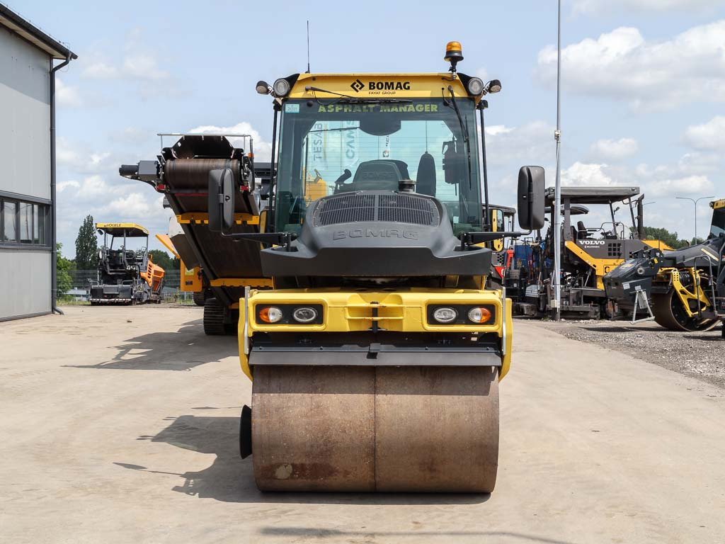 BOMAG BW 154 AP-4v AM - مدحلة اسفلت: صورة 3 BOMAG BW 154 AP-4v AM - مدحلة اسفلت: صورة 3