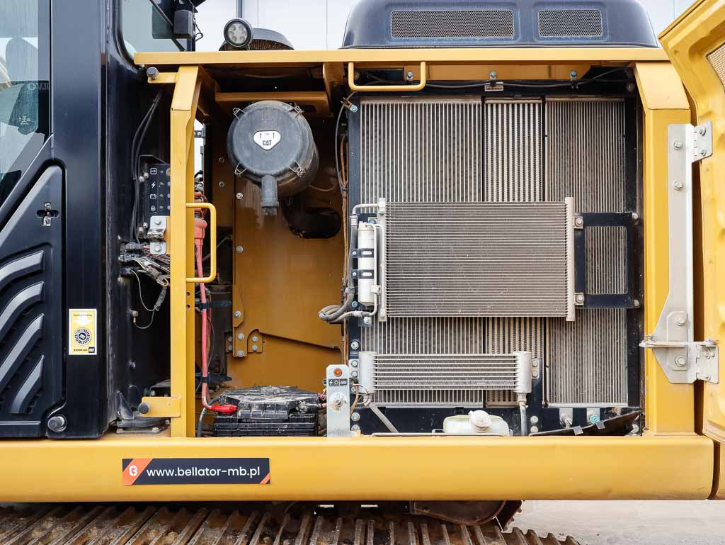 حفار زحاف CATERPILLAR 320F: صورة 34