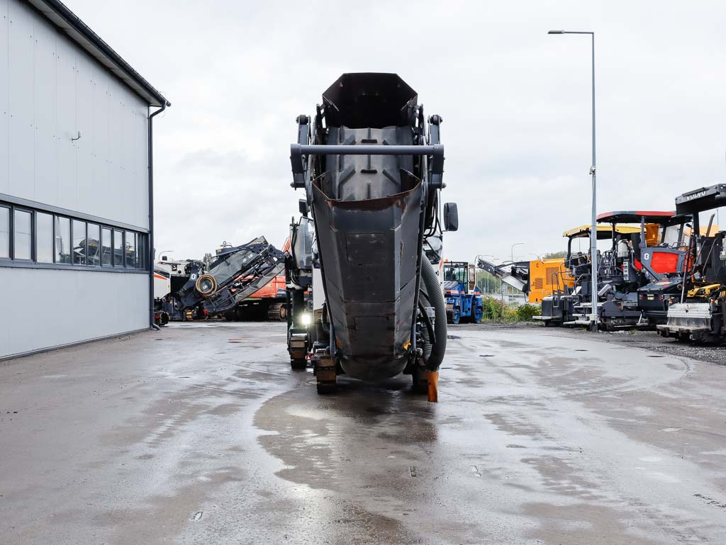 WIRTGEN W100CFi - قشاطة أسفلت: صورة 3 WIRTGEN W100CFi - قشاطة أسفلت: صورة 3