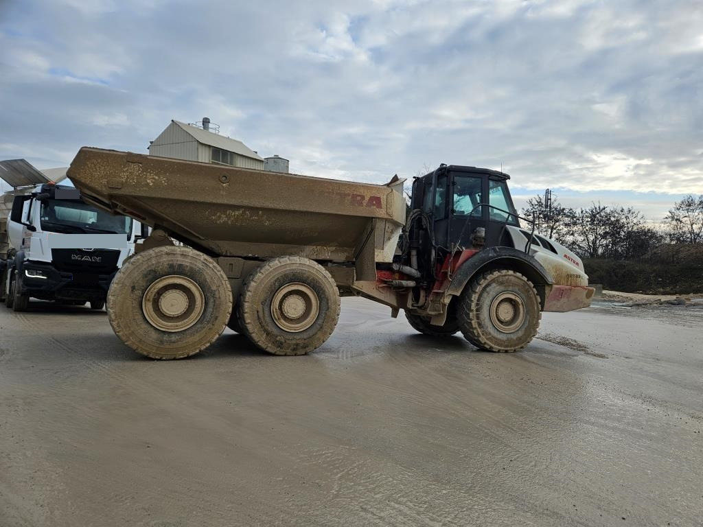 ASTRA AD125C - شاحنة التعدين: صورة 4 ASTRA AD125C - شاحنة التعدين: صورة 4