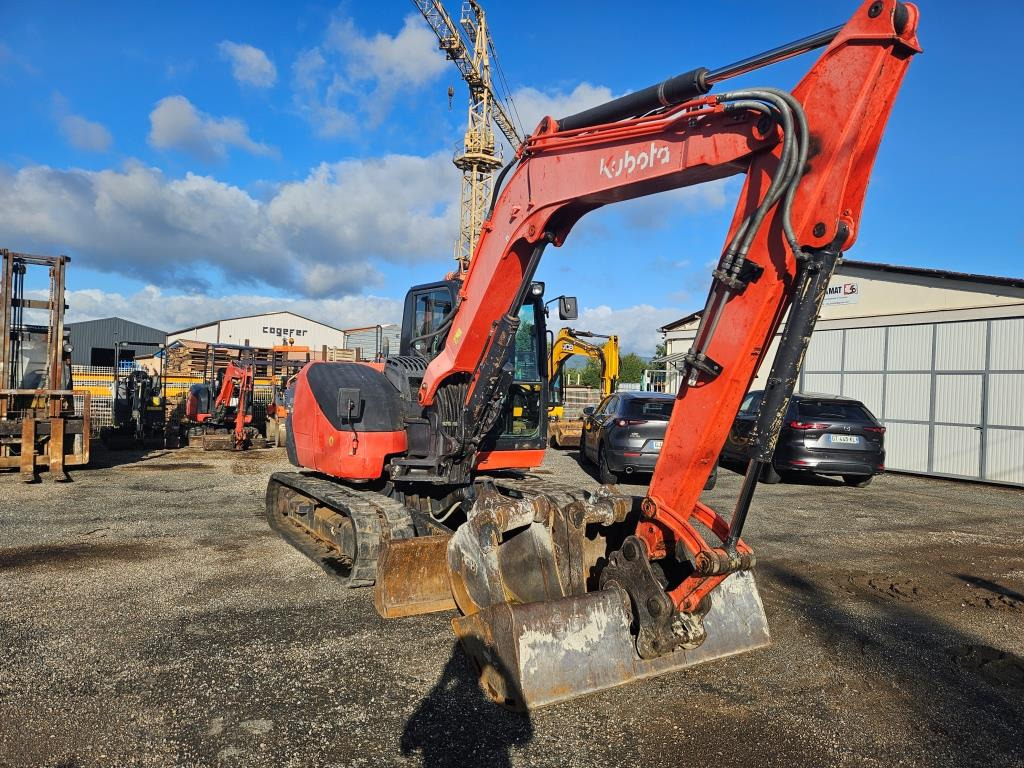 حفارة مُصَّغرة KUBOTA KX 080 -4: صورة 8