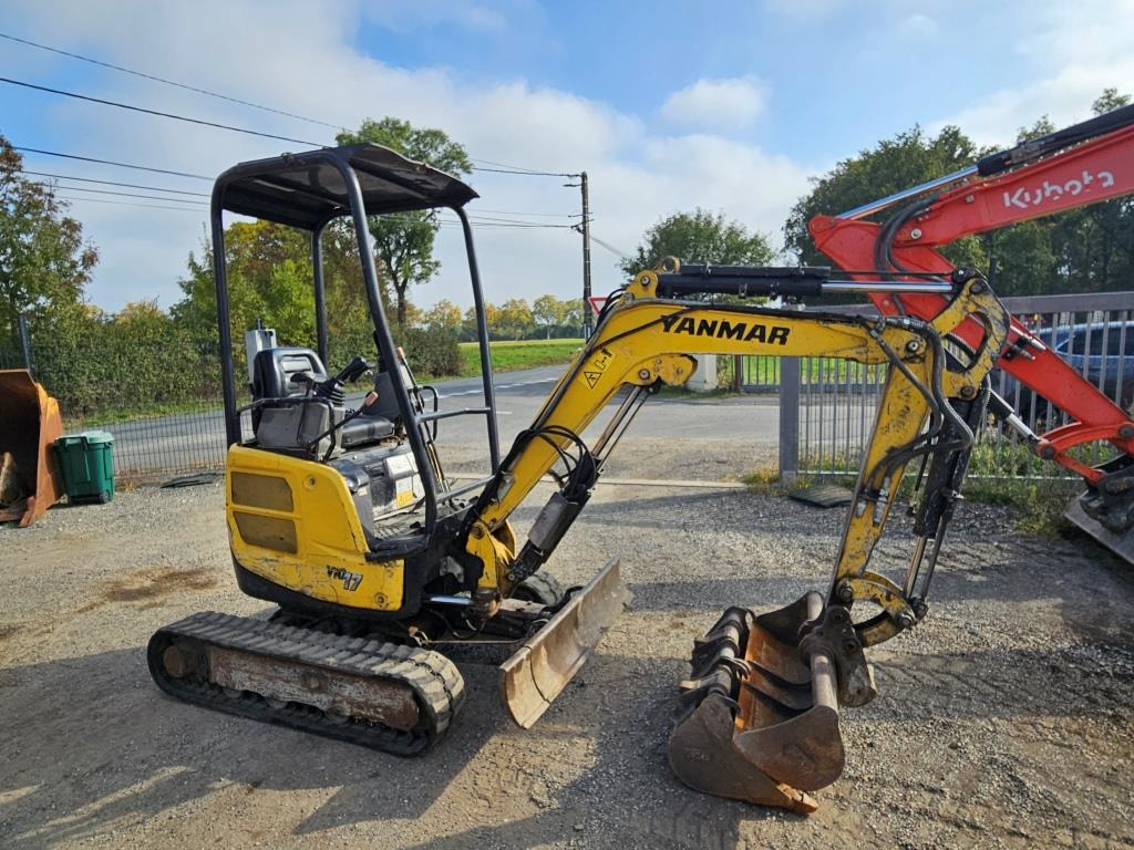 YANMAR VIO 17 - حفارة مُصَّغرة: صورة 1 YANMAR VIO 17 - حفارة مُصَّغرة: صورة 1