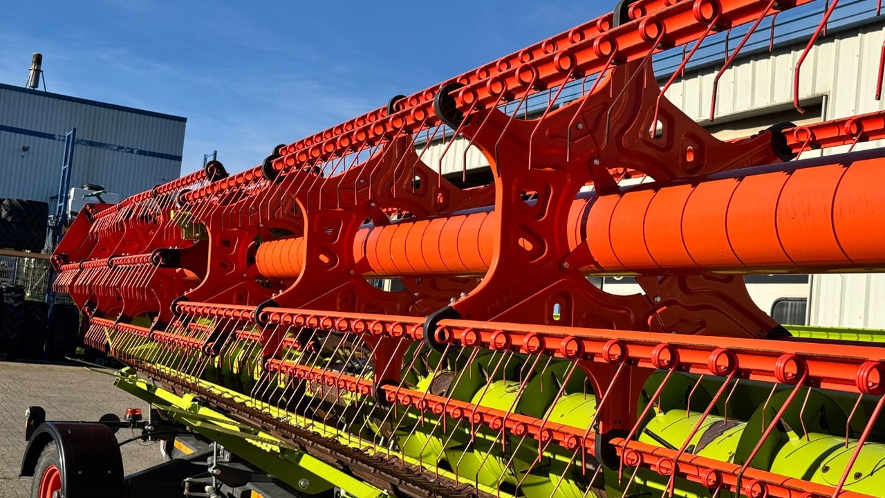 CLAAS VARIO 1080 Schneidwerkswagen - حصادة موحَّدة: صورة 5 CLAAS VARIO 1080 Schneidwerkswagen - حصادة موحَّدة: صورة 5