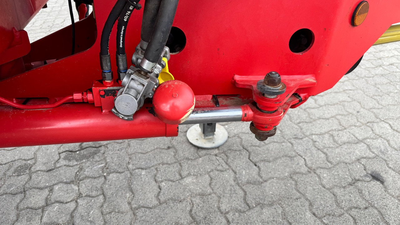 Kverneland Ikarus S38 27m - آلة: صورة 4 Kverneland Ikarus S38 27m - آلة: صورة 4