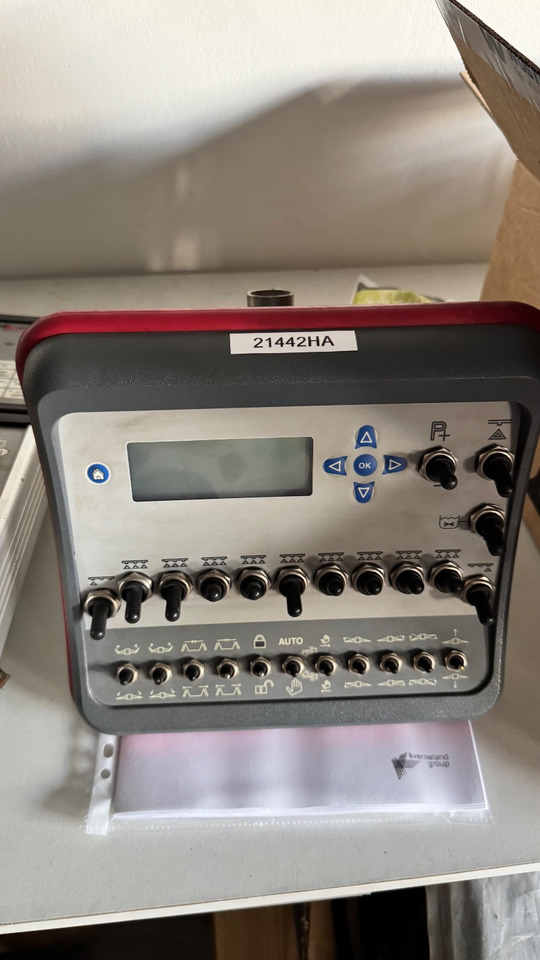 Kverneland Ikarus S38 27m - آلة: صورة 2 Kverneland Ikarus S38 27m - آلة: صورة 2