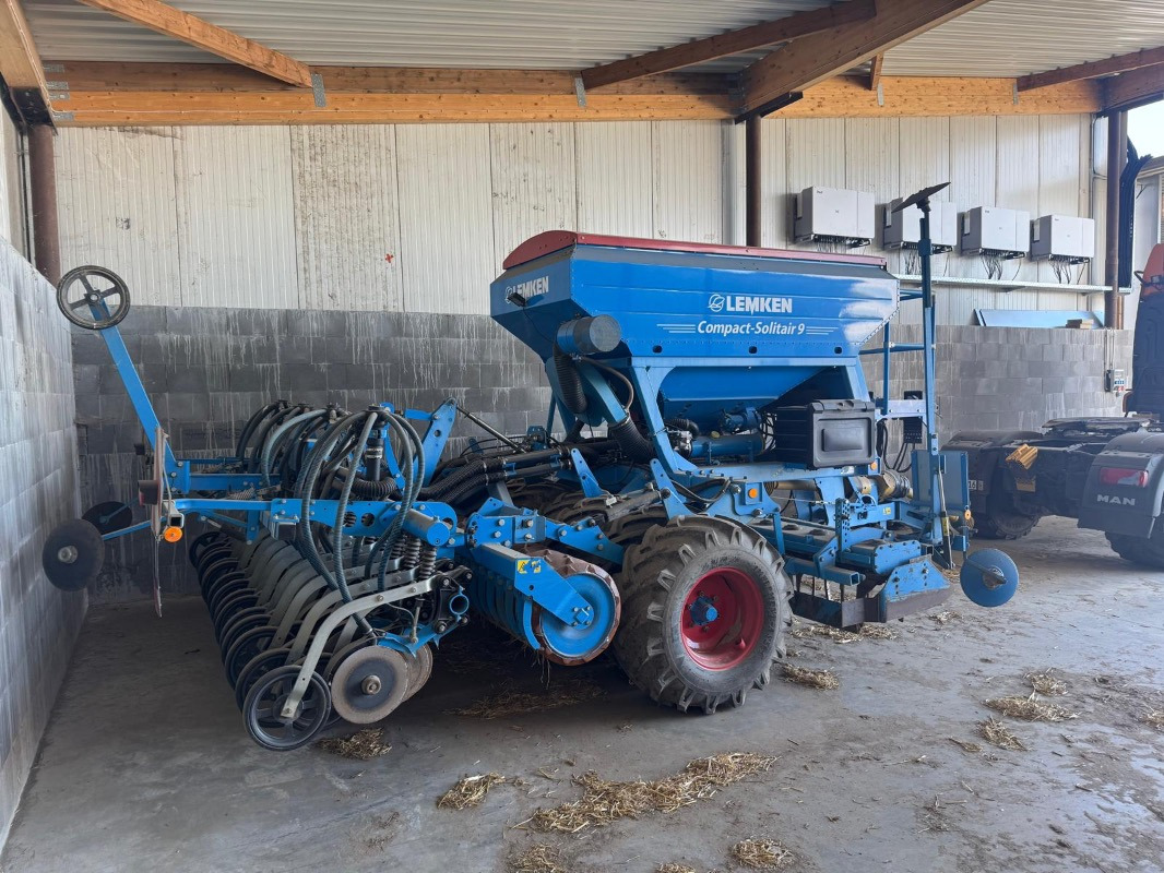 Lemken Compact Solitair 9/400 Zirkon 10 starr - آلة البذار متعددة الوظائف: صورة 1 Lemken Compact Solitair 9/400 Zirkon 10 starr - آلة البذار متعددة الوظائف: صورة 1