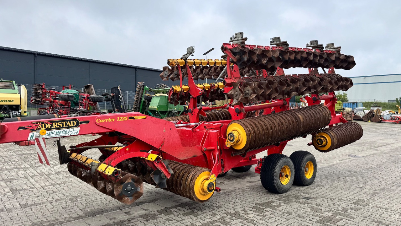 Väderstad Carrier 1225 # CrossCutter#neue Steelrunner - قرص مسلفة: صورة 1 Väderstad Carrier 1225 # CrossCutter#neue Steelrunner - قرص مسلفة: صورة 1