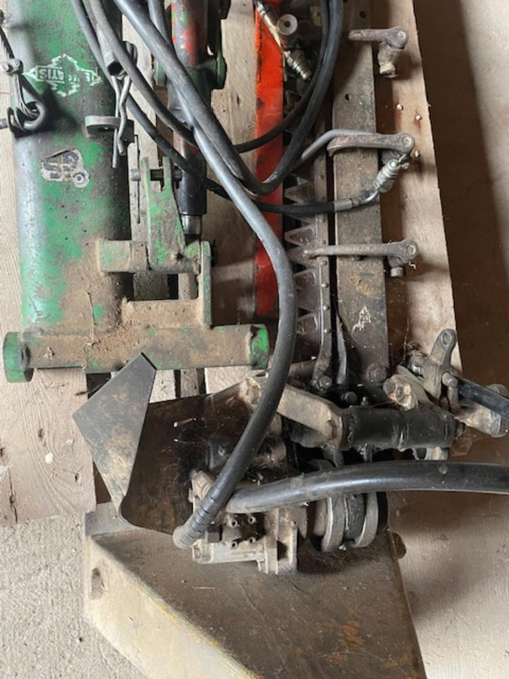 Doppelmesser-Mähwerk, Seitenanbau, passend zum John Deere 1140 - التقطيع جزازة/ ماكينات قطع الحشائش: صورة 4 Doppelmesser-Mähwerk, Seitenanbau, passend zum John Deere 1140 - التقطيع جزازة/ ماكينات قطع الحشائش: صورة 4