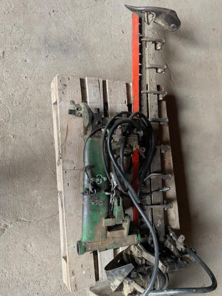 Doppelmesser-Mähwerk, Seitenanbau, passend zum John Deere 1140 - التقطيع جزازة/ ماكينات قطع الحشائش: صورة 2 Doppelmesser-Mähwerk, Seitenanbau, passend zum John Deere 1140 - التقطيع جزازة/ ماكينات قطع الحشائش: صورة 2