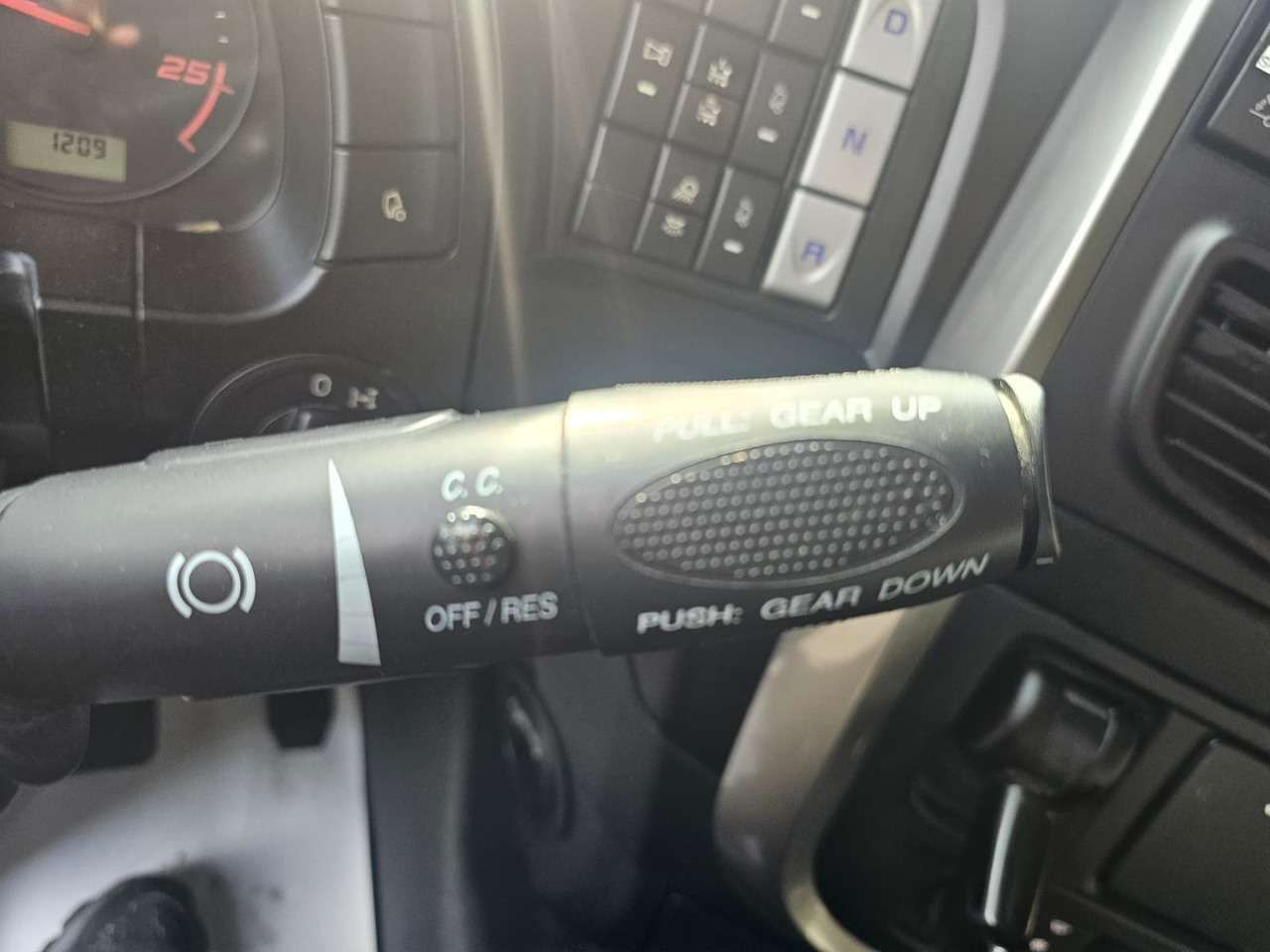 شاحنات الحاويات / جسم علوي قابل للتغيير شاحنة Iveco Stralis 560 6x4: صورة 23