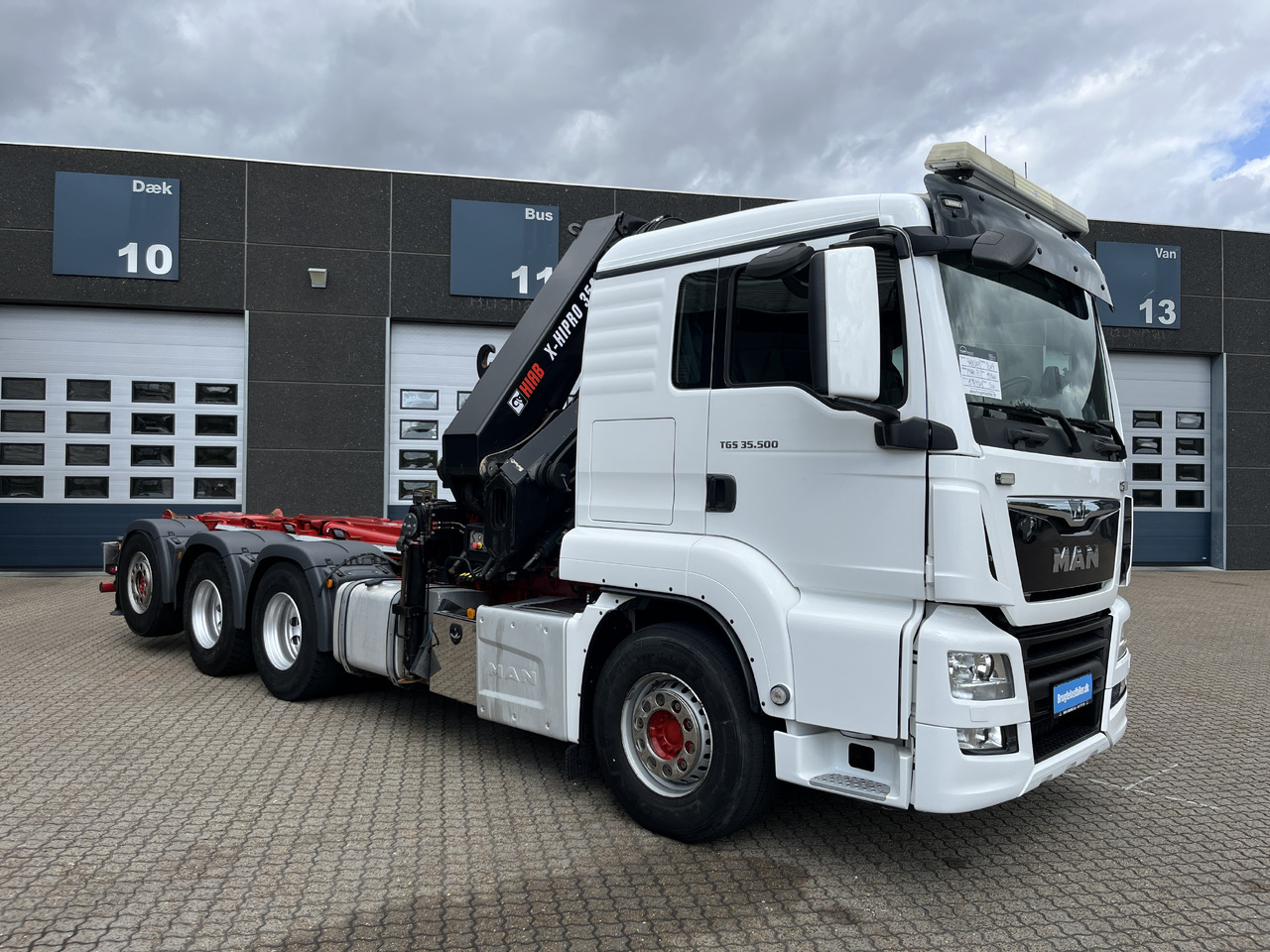 MAN TGS 35.500 8x4 - شاحنات الحاويات / جسم علوي قابل للتغيير شاحنة, شاحنة كرين: صورة 2 MAN TGS 35.500 8x4 - شاحنات الحاويات / جسم علوي قابل للتغيير شاحنة, شاحنة كرين: صورة 2