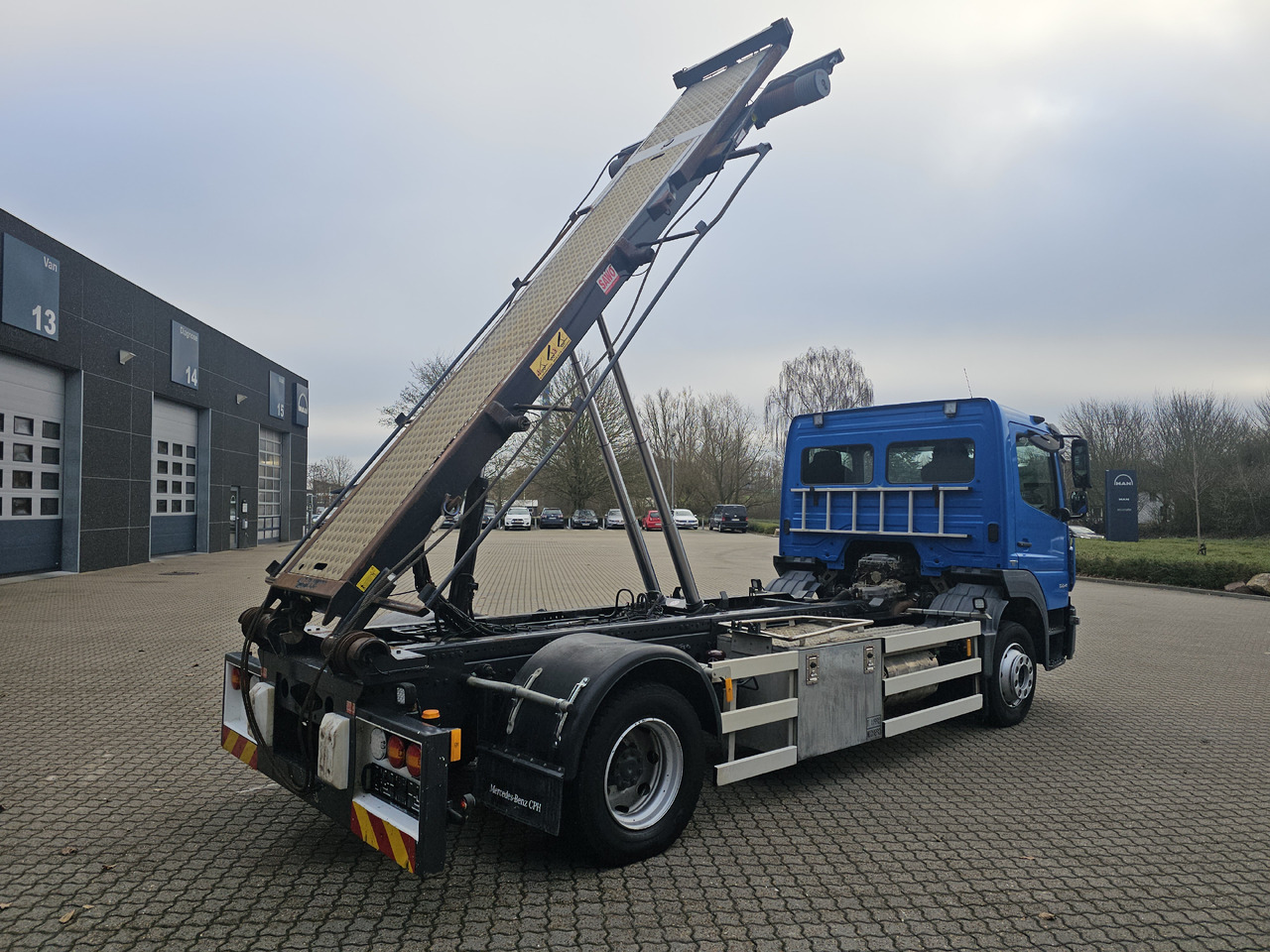 Mercedes Atego 1224 - شاحنات الحاويات / جسم علوي قابل للتغيير شاحنة: صورة 3 Mercedes Atego 1224 - شاحنات الحاويات / جسم علوي قابل للتغيير شاحنة: صورة 3