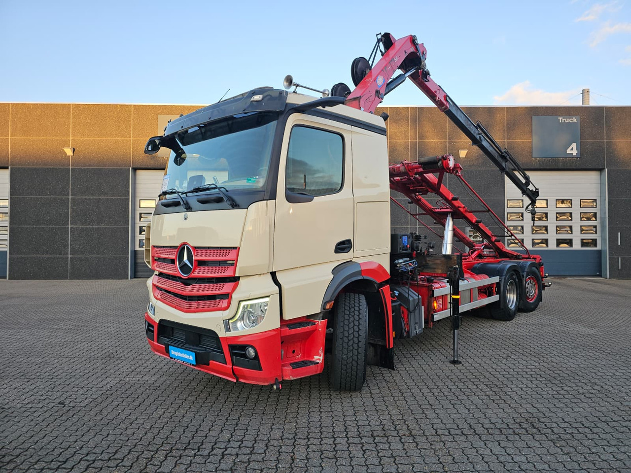 Mercedes Benz Actros 2545 - شاحنات الحاويات / جسم علوي قابل للتغيير شاحنة, شاحنة كرين: صورة 1 Mercedes Benz Actros 2545 - شاحنات الحاويات / جسم علوي قابل للتغيير شاحنة, شاحنة كرين: صورة 1