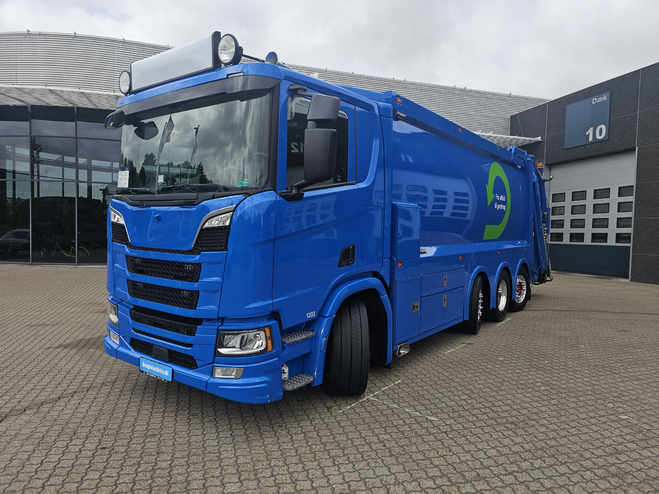 Scania R520 8x2 - شاحنة النفايات: صورة 1 Scania R520 8x2 - شاحنة النفايات: صورة 1