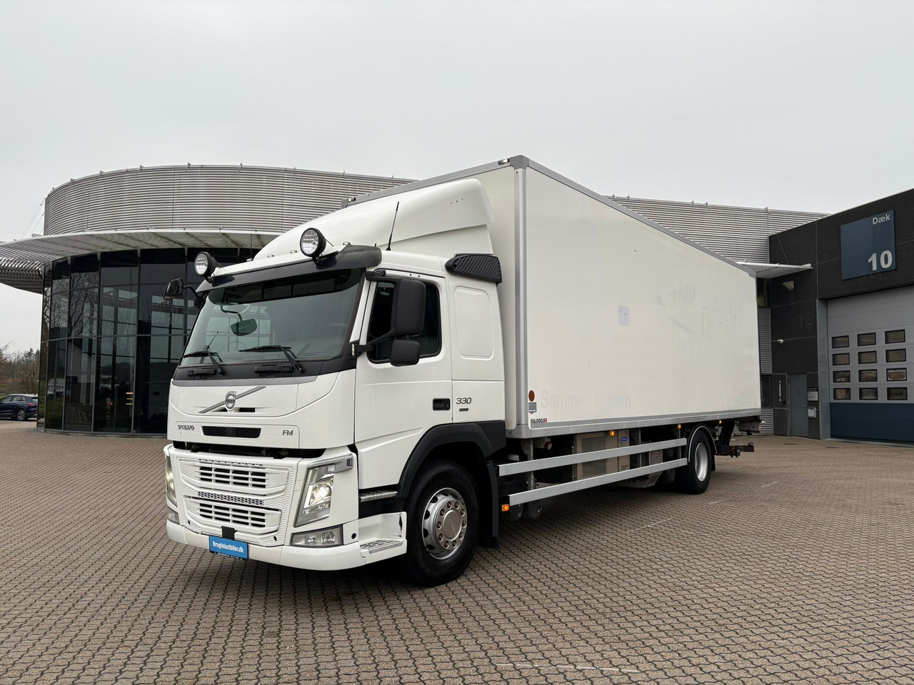 Volvo FM330 - شاحنة الفريزر: صورة 1 Volvo FM330 - شاحنة الفريزر: صورة 1