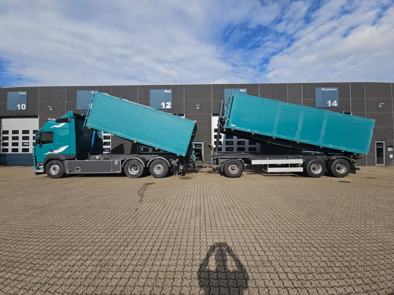 Volvo FM500 Suge-Blæse anlæg - شاحنة قلاب: صورة 5 Volvo FM500 Suge-Blæse anlæg - شاحنة قلاب: صورة 5