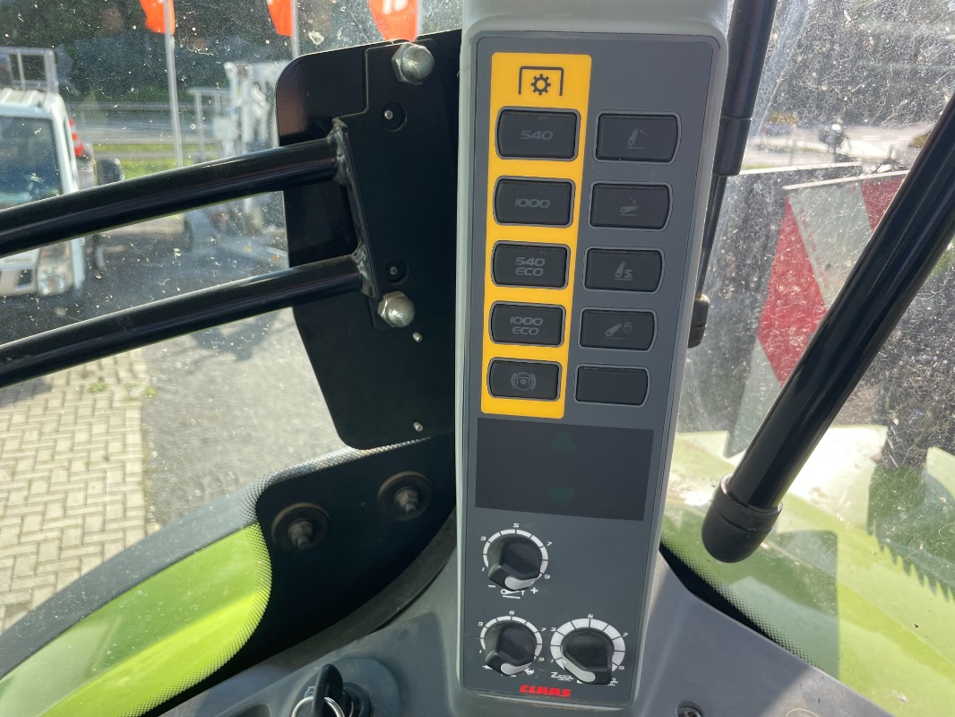 CLAAS Arion 660 CMATIC - جرار: صورة 2 CLAAS Arion 660 CMATIC - جرار: صورة 2