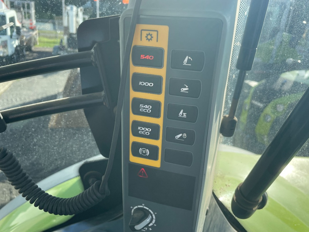 CLAAS Arion 660 CMATIC - جرار: صورة 4 CLAAS Arion 660 CMATIC - جرار: صورة 4