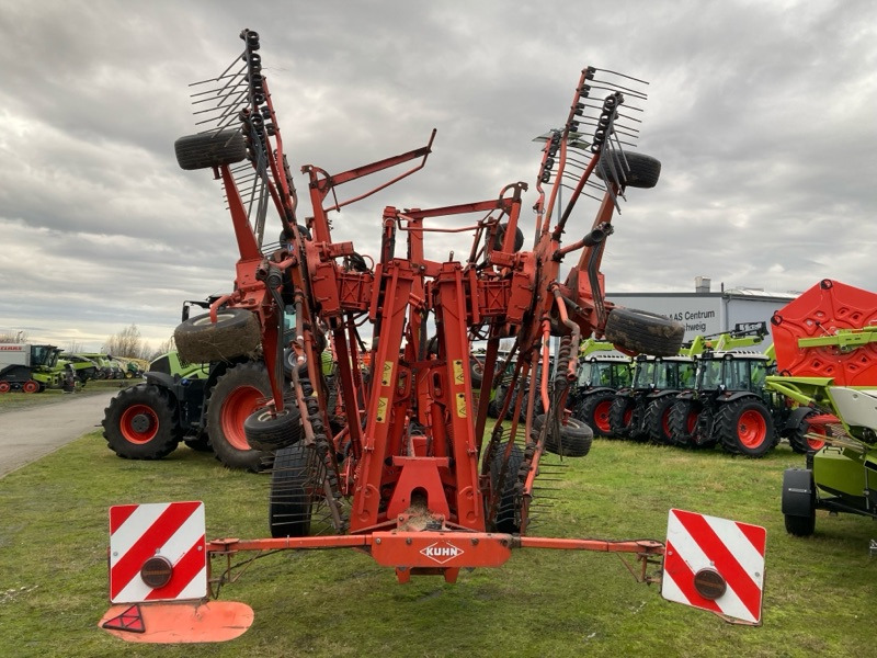 Kuhn GA 15021 - آلة تيبيس العشب/ آلة جمع العشب: صورة 2 Kuhn GA 15021 - آلة تيبيس العشب/ آلة جمع العشب: صورة 2