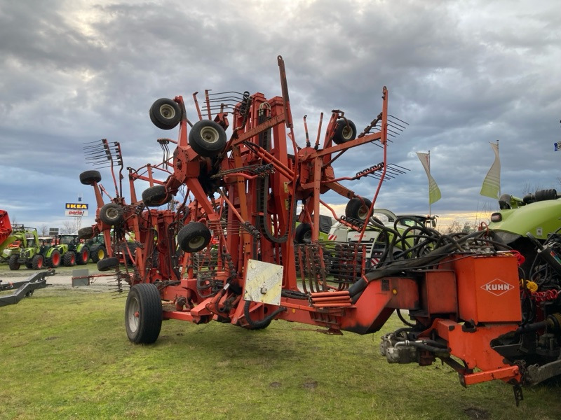Kuhn GA 15021 - آلة تيبيس العشب/ آلة جمع العشب: صورة 5 Kuhn GA 15021 - آلة تيبيس العشب/ آلة جمع العشب: صورة 5