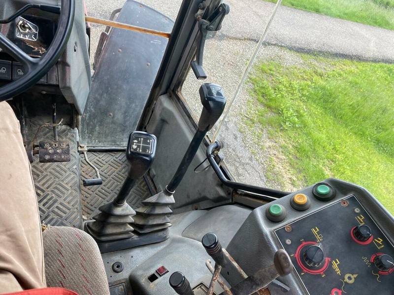 Massey Ferguson 3125 - جرار: صورة 4 Massey Ferguson 3125 - جرار: صورة 4