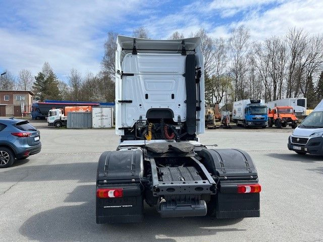 Mercedes-Benz Actros 1845 Sattelzugmaschine TOP gepflegt! Mercedes-Benz Actros 1845 Sattelzugmaschine TOP gepflegt! Mercedes-Benz Actros 1845 Sattelzugmaschine TOP gepflegt! Mercedes-Benz Actros 1845 Sattelzugmaschine TOP gepflegt!: صورة 7